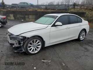 2013 BMW 3 Series 328i with VIN WBA3A5C58DF355349, listed as a Copart auction lot 83649464 with 0 mi miles and Non Repairable. Bid and sale history available at carsss.com. Image 1.