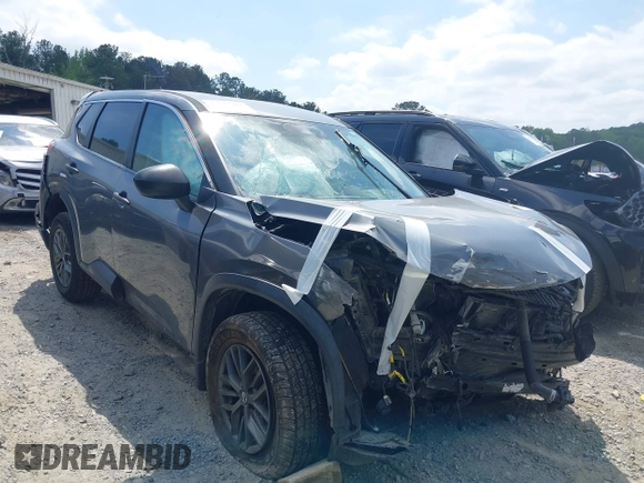 2021 Nissan Rogue S with VIN 5N1AT3AAXMC801894, listed as a IAAI auction lot 42117282 with Not provided miles and . Bid and sale history available at DreamBid. Image 1.