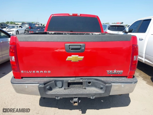 2012 Chevrolet Silverado 1500 LT with VIN 1GCRCSE03CZ319427, listed as a IAAI auction lot 41928431 with 98,408 mi miles. Bid and sale history available at carsss.com. Image 16.