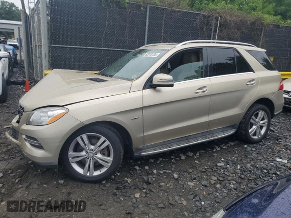 2012 Mercedes-Benz M ML 350 with VIN 4JGDA5HB4CA077935, listed as a Copart auction lot 45930305 with Not Provided miles and Non Repairable. Bid and sale history available at carsss.com. Image 1.