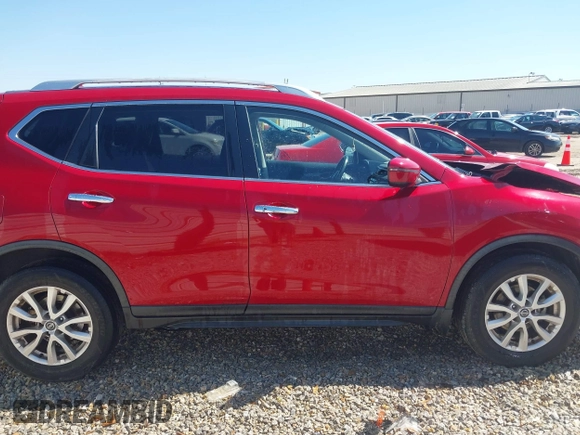 2017 Nissan Rogue SL z VIN JN8AT2MT1HW134475, wystawiony jako IAAI lot #41762159 z przebiegiem 163 689 mil mil oraz . Historia ofert i sprzedaży dostępna na DreamBid. Obrazek 13.