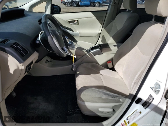 2013 Toyota Prius One with VIN JTDKN3DU1D0340773, listed as a Copart auction lot 47654655 with 132,726 mi miles and Salvage Title. Bid and sale history available at DreamBid. Image 7.
