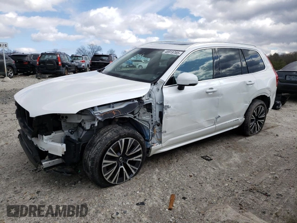 2020 Volvo XC90 Momentum with VIN YV4A221K3L1537726, listed as a Copart auction lot 48919765 with 60,763 mi miles and Salvage title. Bid and sale history available at DreamBid. Image 1.