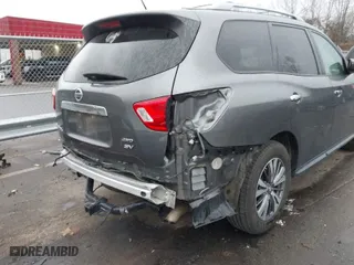 2018 Nissan Pathfinder S with VIN 5N1DR2MM5JC638871, listed as a IAAI auction lot 41691038 with 96,284 mi miles. Bid and sale history available at carsss.com. Image 6.