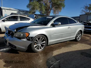 2010 Volvo C70 with VIN YV1672MC6AJ090105, listed as a Copart auction lot 72641884 with 77,601 mi miles and Salvage Title. Bid and sale history available at carsss.com. Image 1.