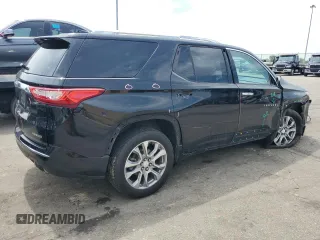 2019 Chevrolet Traverse Premier z VIN 1GNERKKW7KJ135666, wystawiony jako Copart lot #55920135 z przebiegiem 105 812 mil mil oraz Szkoda całkowita • Salvage title. Historia ofert i sprzedaży dostępna na DreamBid. Obrazek 3.