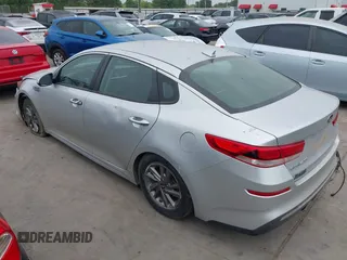 2020 Kia Optima LX with VIN 5XXGT4L34LG388596, listed as a IAAI auction lot 41899442 with 95,792 mi miles. Bid and sale history available at carsss.com. Image 3.