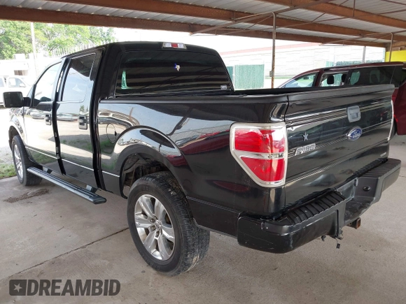 2014 Ford F-150 XL with VIN 1FTFW1CF5EFA12101, listed as a IAAI auction lot 41938641 with 120,693 mi miles. Bid and sale history available at carsss.com. Image 3.