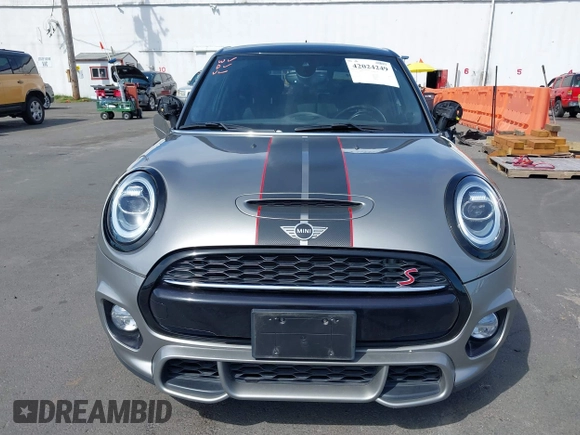 2019 MINI Hardtop 4 Door Cooper S with VIN WMWXU3C5XK2H55160, listed as a IAAI auction lot 42024249 with 49,944 mi miles and . Bid and sale history available at DreamBid. Image 12.