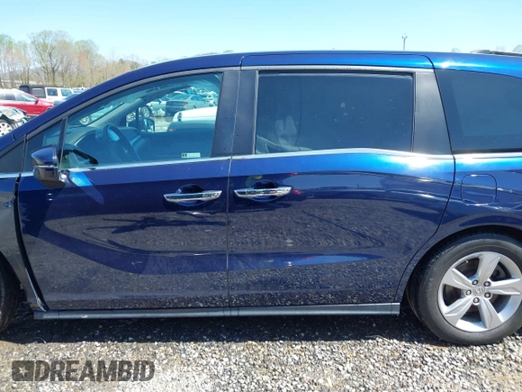 2019 Honda Odyssey EX-L with VIN 5FNRL6H78KB124346, listed as a IAAI auction lot 41977283 with 83,054 mi miles. Bid and sale history available at carsss.com. Image 14.