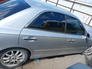 2003 Hyundai XG z VIN KMHFU45E13A261934, wystawiony jako IAAI lot #42121245 z przebiegiem 210 498 mil mil oraz . Historia ofert i sprzedaży dostępna na DreamBid. Obrazek 13.