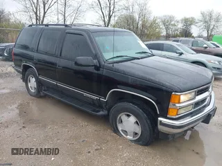 1999 Chevrolet Tahoe Z71 with VIN 1GNEK13R8XJ497892, listed as a IAAI auction lot 42120856 with 172,150 mi miles and . Bid and sale history available at DreamBid. Image 1.