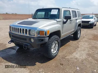 2006 Hummer H3 z VIN 5GTDN136168194601, wystawiony jako IAAI lot #42065182 z przebiegiem 176 165 mil mil oraz . Historia ofert i sprzedaży dostępna na DreamBid. Obrazek 2.