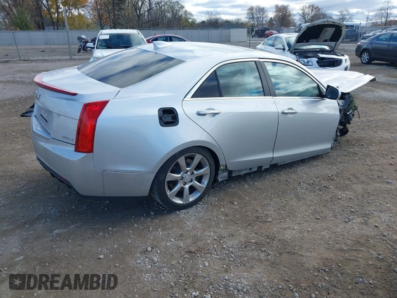 2015 Cadillac ATS Luxury RWD z VIN 1G6AB5RXXF0123831, wystawiony jako IAAI lot #40754245 z przebiegiem Nie podano mil oraz . Historia ofert i sprzedaży dostępna na DreamBid. Obrazek 4.