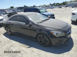 2014 Mercedes-Benz CLA 250 with VIN WDDSJ4EB2EN051698, listed as a Copart auction lot 61304194 with 3,740 mi miles and Clean title. Bid and sale history available at DreamBid. Image 4.
