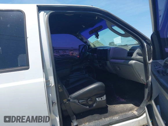 2003 Ford F-250 XL with VIN 1FTNW21P93ED53601, listed as a IAAI auction lot 42117749 with 237,900 mi miles and . Bid and sale history available at DreamBid. Image 5.