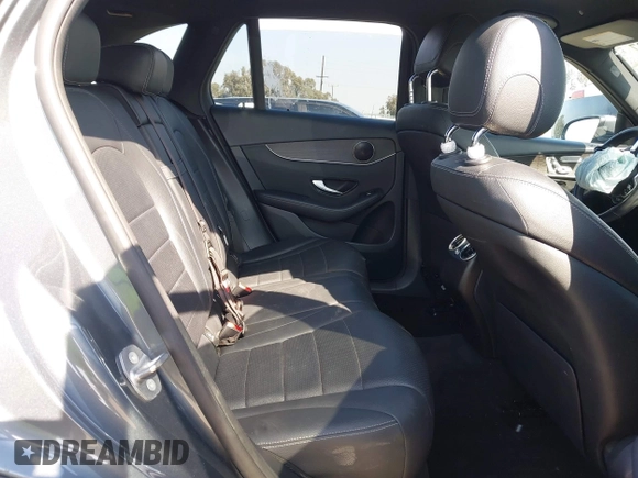 2020 Mercedes-Benz GLC 300 z VIN W1N0G8DB4LF802826, wystawiony jako IAAI lot #41831727 z przebiegiem 59 211 mil mil oraz . Historia ofert i sprzedaży dostępna na DreamBid. Obrazek 8.