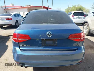 2015 Volkswagen Jetta SE with VIN 3VWD17AJ5FM257947, listed as a IAAI auction lot 42288711 with 139,800 mi miles and . Bid and sale history available at DreamBid. Image 15.