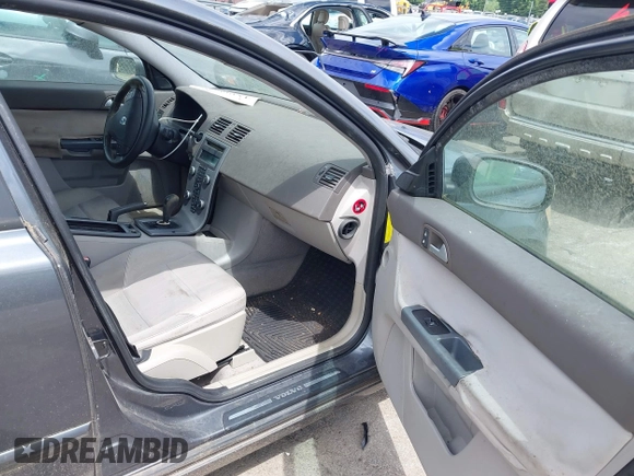 2008 Volvo S40 2.4L z VIN YV1MS382682388753, wystawiony jako IAAI lot #42399969 z przebiegiem 198 879 mil mil oraz . Historia ofert i sprzedaży dostępna na DreamBid. Obrazek 5.