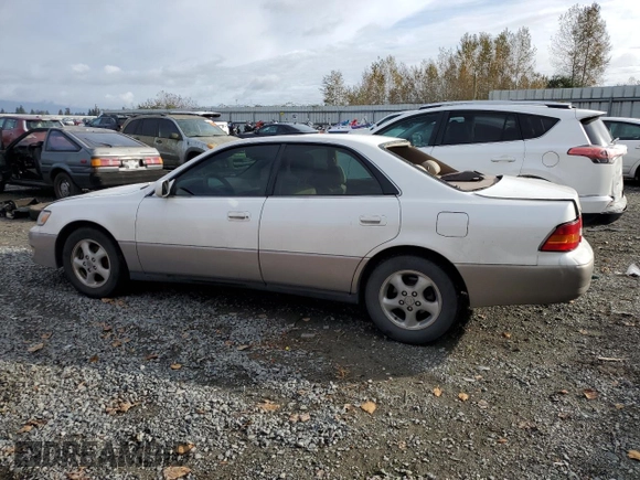1997 Lexus ES 300 Luxury Sport Sdn with VIN JT8BF22GXV0045837, listed as a Copart auction lot 75062524 with 294,766 mi miles and Salvage Title. Bid and sale history available at carsss.com. Image 2.