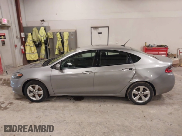 2015 Dodge Dart SXT with VIN 1C3CDFBBXFD378044, listed as a IAAI auction lot 41943120 with 121,282 mi miles. Bid and sale history available at carsss.com. Image 14.