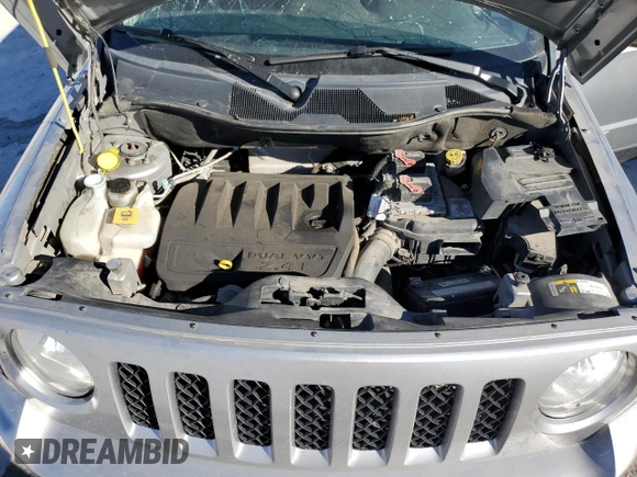 2017 Jeep Patriot 75th Anniversary z VIN 1C4NJRBB0HD163760, wystawiony jako Copart lot #40666154 z przebiegiem 113 486 mil mil oraz Szkoda całkowita • Salvage title. Historia ofert i sprzedaży dostępna na DreamBid. Obrazek 12.