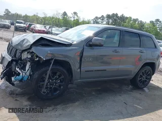 2019 Jeep Grand Cherokee Upland with VIN 1C4RJFAG5KC729664, listed as a IAAI auction lot 42077687 with 51,392 mi miles. Bid and sale history available at carsss.com. Image 14.