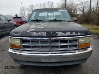 1993 Dodge Dakota with VIN 1B7FL23X4PS285239, listed as a Copart auction lot 46737855 with 172,732 mi miles and Clean Title. Bid and sale history available at carsss.com. Image 5.