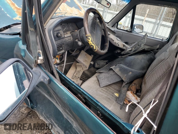 1996 Ford F-150 с VIN 1FTEF14YXTLA76175, выставлен на аукционе Copart как лот 44495425 с пробегом Не указан миль и Списание • Salvage title. История ставок и продаж доступна на DreamBid. Изображение 8.