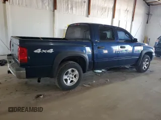 2005 Dodge Dakota SLT with VIN 1D7HW48N95S365965, listed as a Copart auction lot 48505355 with 144,053 mi miles and Salvage Title. Bid and sale history available at carsss.com. Image 3.