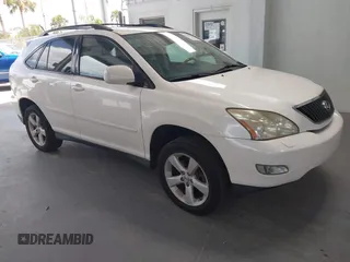 2006 Lexus RX 330 with VIN 2T2HA31U76C105888, listed as a IAAI auction lot 42125780 with 207,299 mi miles. Bid and sale history available at carsss.com. Image 1.