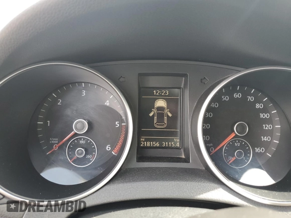 2013 Volkswagen Golf TDI w/Sunroof & Nav with VIN WVWNM7AJ0DW119096, listed as a Copart auction lot 51337595 with 218,156 mi miles and Clean title. Bid and sale history available at DreamBid. Image 9.