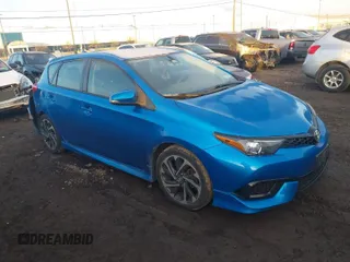 2018 Toyota Corolla iM with VIN JTNKARJE8JJ563731, listed as a IAAI auction lot 41771922 with 89,843 mi miles. Bid and sale history available at carsss.com. Image 1.
