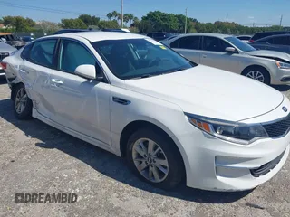 2018 Kia Optima LX with VIN 5XXGT4L33JG193537, listed as a IAAI auction lot 42033237 with 150,944 mi miles. Bid and sale history available at carsss.com. Image 1.