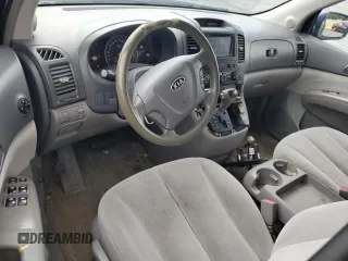 2006 Kia Sedona LX with VIN KNDMB233666045365, listed as a Copart auction lot 52853325 with 171,091 mi miles and Salvage Title. Bid and sale history available at carsss.com. Image 8.