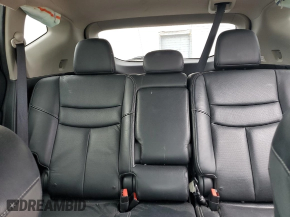 2015 Nissan Murano SL z VIN 5N1AZ2MH6FN224127, wystawiony jako Copart lot #56872115 z przebiegiem 88 340 mil mil oraz Szkoda całkowita • Salvage title. Historia ofert i sprzedaży dostępna na DreamBid. Obrazek 10.