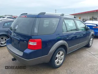 2006 Ford Freestyle SEL with VIN 1FMZK02156GA31876, listed as a IAAI auction lot 41917629 with 158,917 mi miles. Bid and sale history available at carsss.com. Image 4.