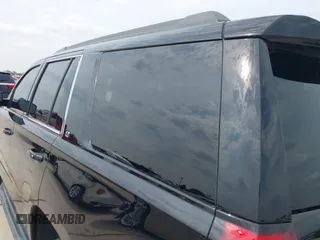 2019 Chevrolet Tahoe LT z VIN 1GNSCBKC0KR275635, wystawiony jako IAAI lot #42071241 z przebiegiem 158 621 mil mil oraz . Historia ofert i sprzedaży dostępna na DreamBid. Obrazek 19.