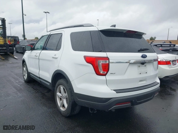2019 Ford Explorer XLT with VIN 1FM5K7D86KGB15989, listed as a IAAI auction lot 41569315 with 77,040 mi miles. Bid and sale history available at carsss.com. Image 14.