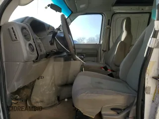2012 Ford Econoline Cargo Super Duty Commercial with VIN 1FTSS3ELXCDB12518, listed as a Copart auction lot 42704115 with 194,090 mi miles and Salvage title. Bid and sale history available at DreamBid. Image 7.