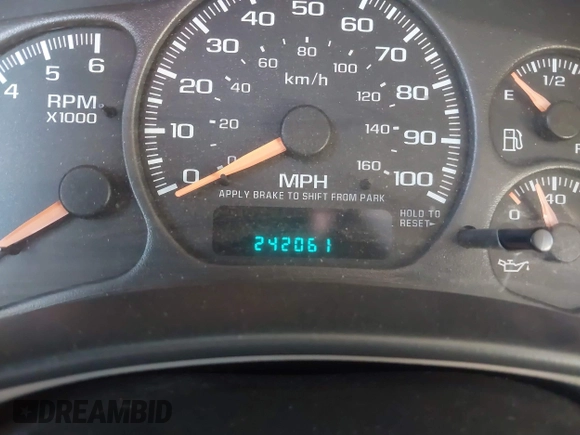 2002 Chevrolet Tahoe Z71 with VIN 1GNEK13T72R259229, listed as a IAAI auction lot 41074268 with 24,206 mi miles. Bid and sale history available at carsss.com. Image 7.