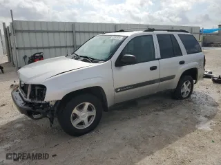 2004 Chevrolet TrailBlazer LS with VIN 1GNDS13S942326508, listed as a Copart auction lot 47651515 with 118,016 mi miles and Salvage Title. Bid and sale history available at carsss.com. Image 1.