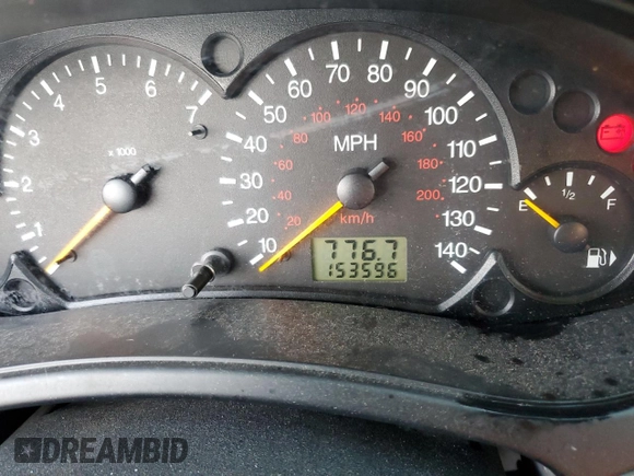 2002 Ford Focus ZX3 с VIN 3FAFP31342R240502, выставлен на аукционе Copart как лот 42998375 с пробегом 153 596 миль миль и Чистый • Clean title. История ставок и продаж доступна на DreamBid. Изображение 9.