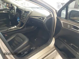 2018 Ford Fusion SE with VIN 3FA6P0HD9JR266864, listed as a IAAI auction lot 42756436 with 63,710 mi miles and . Bid and sale history available at DreamBid. Image 5.