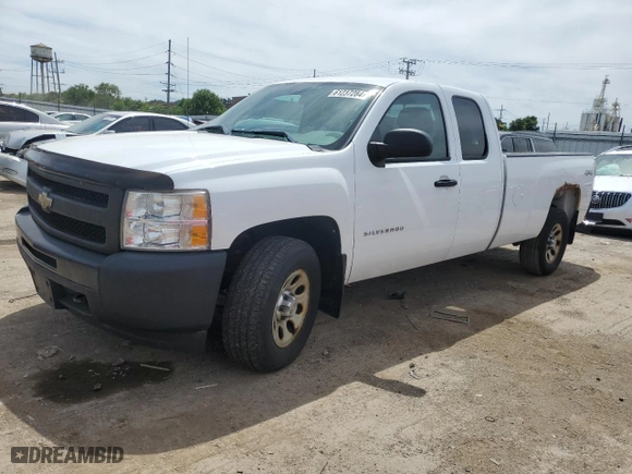 2011 Chevrolet Silverado 1500 Work Truck with VIN 1GCRKPE07BZ418623, listed as a Copart auction lot 61237284 with 138,626 mi miles and Salvage Title. Bid and sale history available at carsss.com. Image 1.