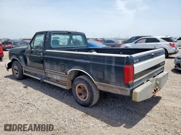 1993 Ford F-150 с VIN 1FTDF15N4PLA43226, выставлен на аукционе Copart как лот 56685005 с пробегом 182 714 миль миль и Списание • Salvage title. История ставок и продаж доступна на DreamBid. Изображение 2.