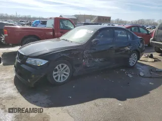2007 BMW 3 Series 328i with VIN WBAVA37557NL12699, listed as a Copart auction lot 46258735 with 173,338 mi miles and Salvage title. Bid and sale history available at DreamBid. Image 1.