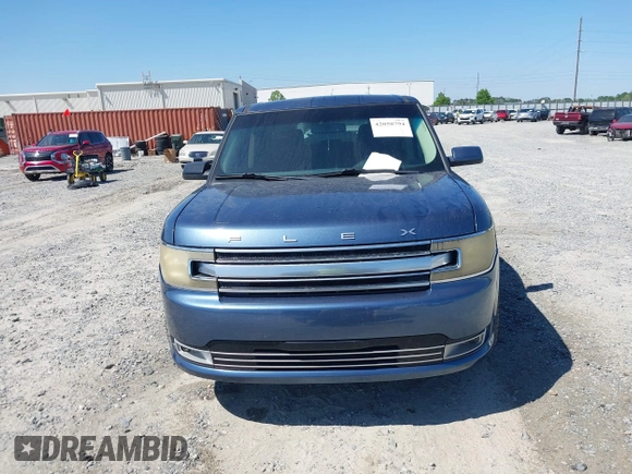 2018 Ford Flex Limited with VIN 2FMGK5D86JBA01042, listed as a IAAI auction lot 42050794 with 116,927 mi miles. Bid and sale history available at carsss.com. Image 12.