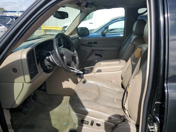 2006 Chevrolet Silverado 1500 LT1 with VIN 2GCEC13T361192679, listed as a Copart auction lot 46678595 with 204,718 mi miles and Salvage Title. Bid and sale history available at carsss.com. Image 7.