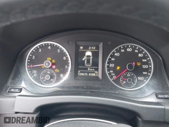2013 Volkswagen Tiguan SE z VIN WVGBV7AX7DW501335, wystawiony jako IAAI lot #41856816 z przebiegiem 129 615 mil mil oraz . Historia ofert i sprzedaży dostępna na DreamBid. Obrazek 7.
